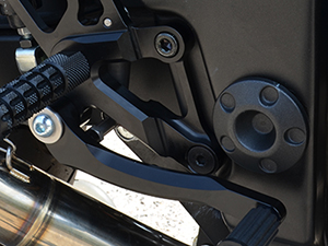 NINJA250用ハンドル&ステップキット近日発売!!