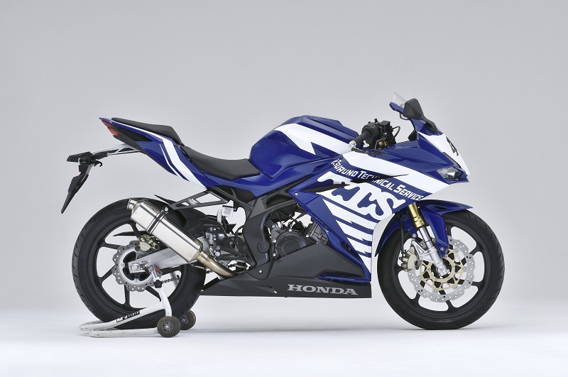 【新製品!!】17'CBR250RR商品続々登場!!